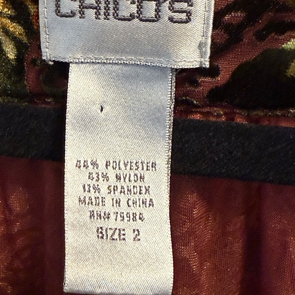 Chico’s-Fall Colors/Velvet Floral Long Sleeve Top. 🎃 🍂🍁 - Picture 2 of 7